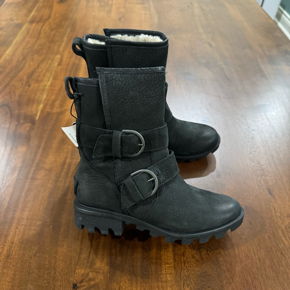 New! Sorel Phoenix Moto Cozy Shearling Waterproof Boots Nubuck Women's Size 5